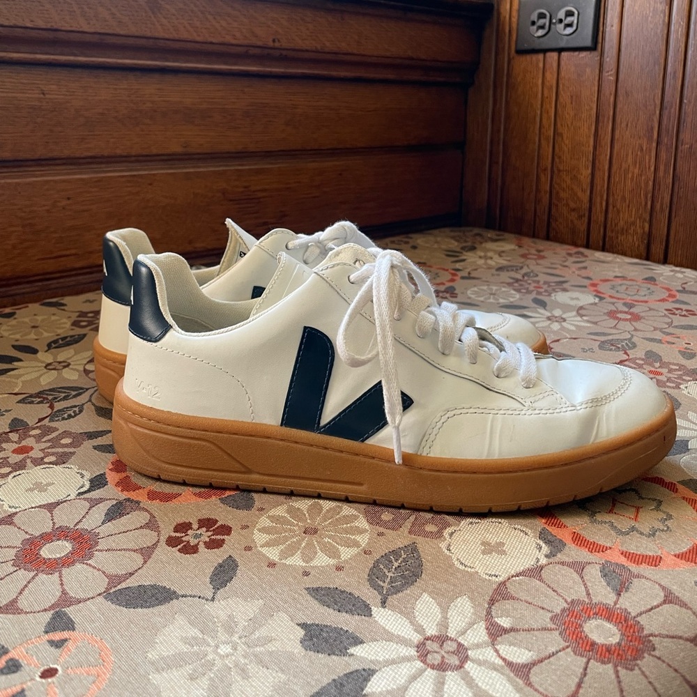 Veja V-12 Sneakers